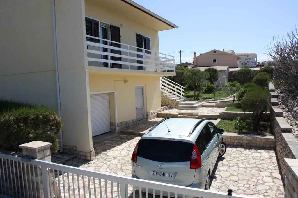 Kuca Za Odmor Laura Apartment Ražanac Екстериор снимка